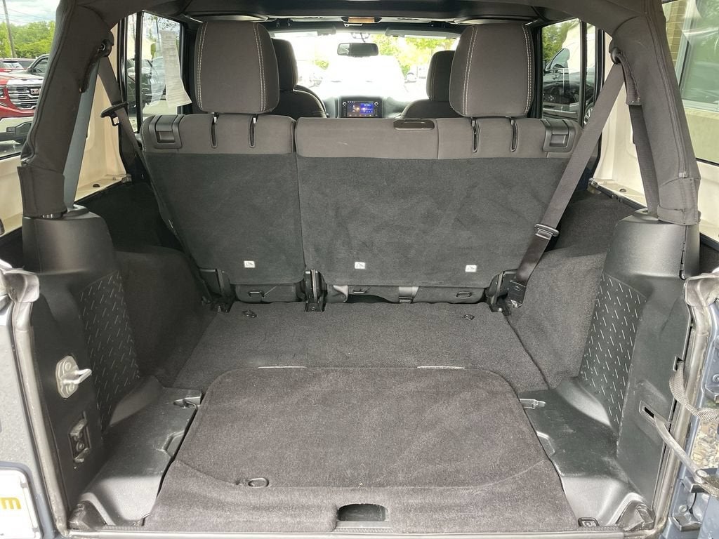 2017 Jeep Wrangler Unlimited Sahara
