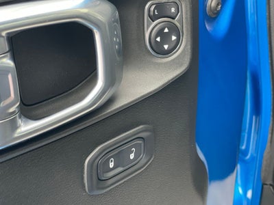 2022 Jeep Wrangler Unlimited Willys