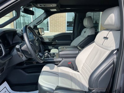 2022 Ford F-150 Lightning Platinum