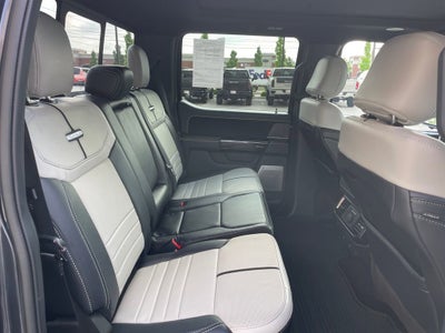 2022 Ford F-150 Lightning Platinum