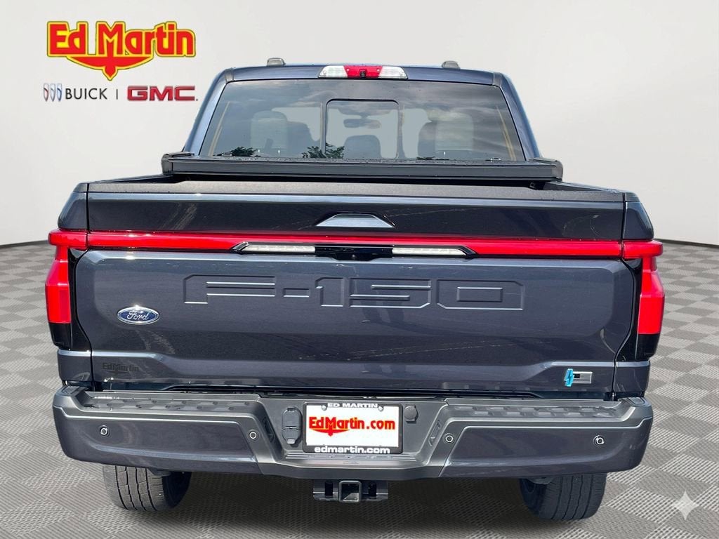 2022 Ford F-150 Lightning Platinum