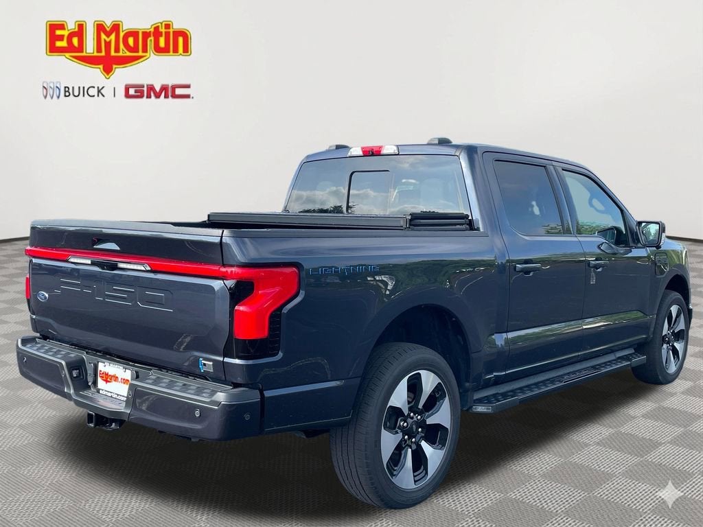 2022 Ford F-150 Lightning Platinum