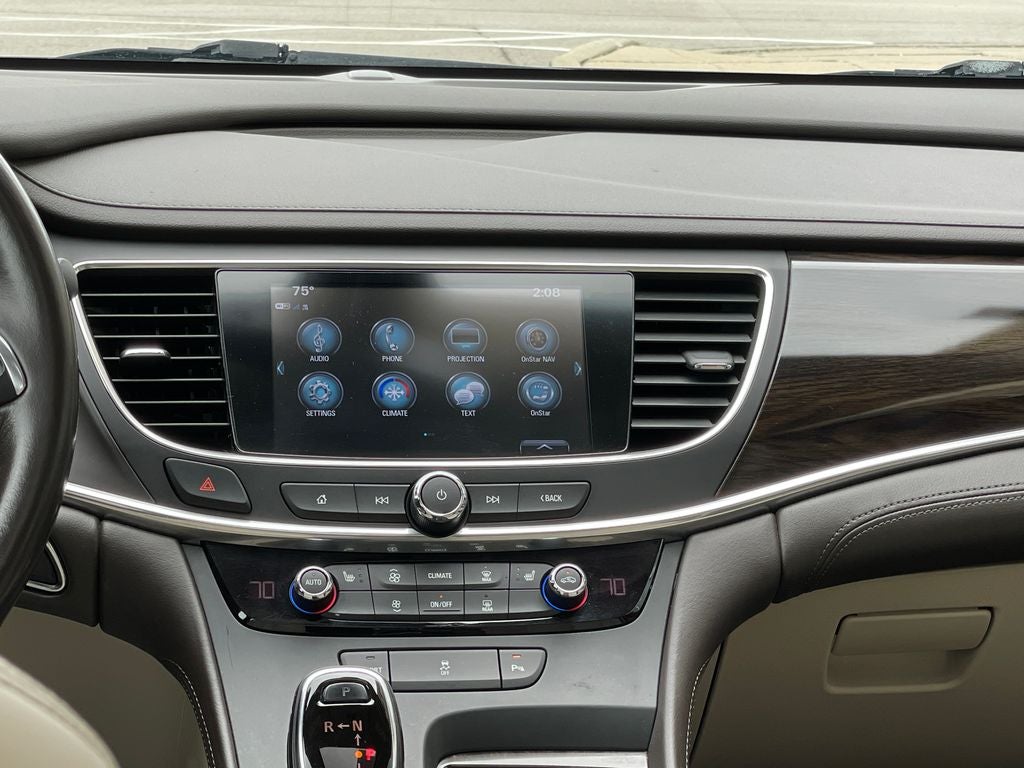 2017 Buick LaCrosse Essence