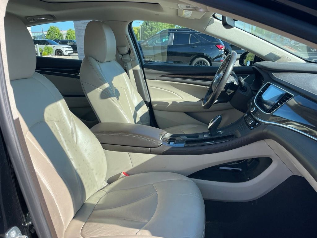 2017 Buick LaCrosse Essence