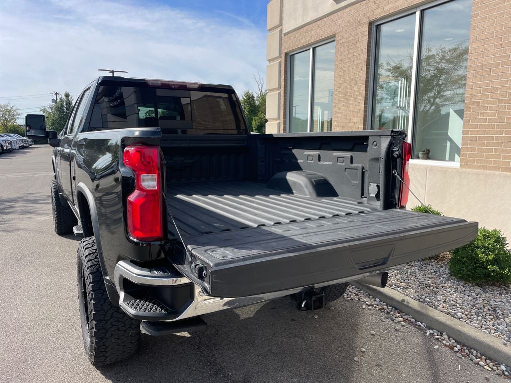 2020 Chevrolet Silverado 2500HD LTZ BLACK WIDOW EDITION