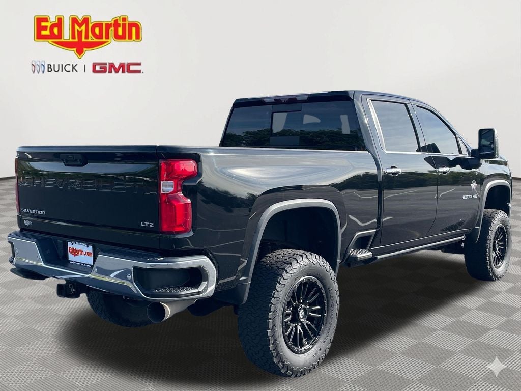 2020 Chevrolet Silverado 2500HD LTZ BLACK WIDOW EDITION