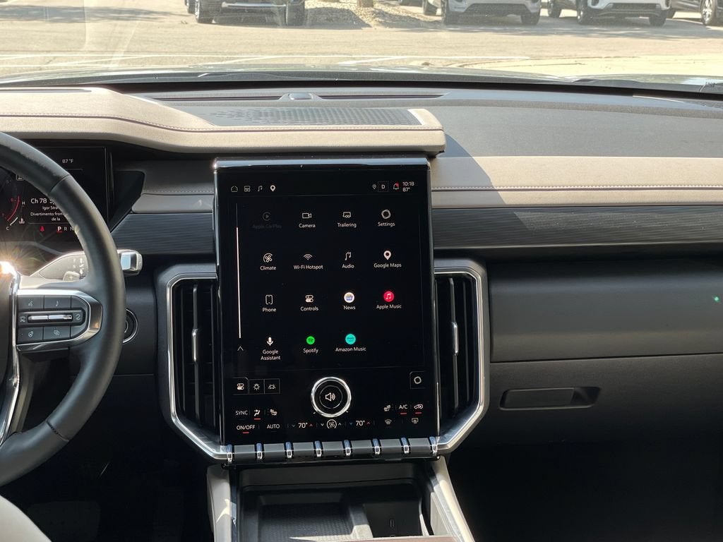 2026 GMC Acadia FWD Elevation