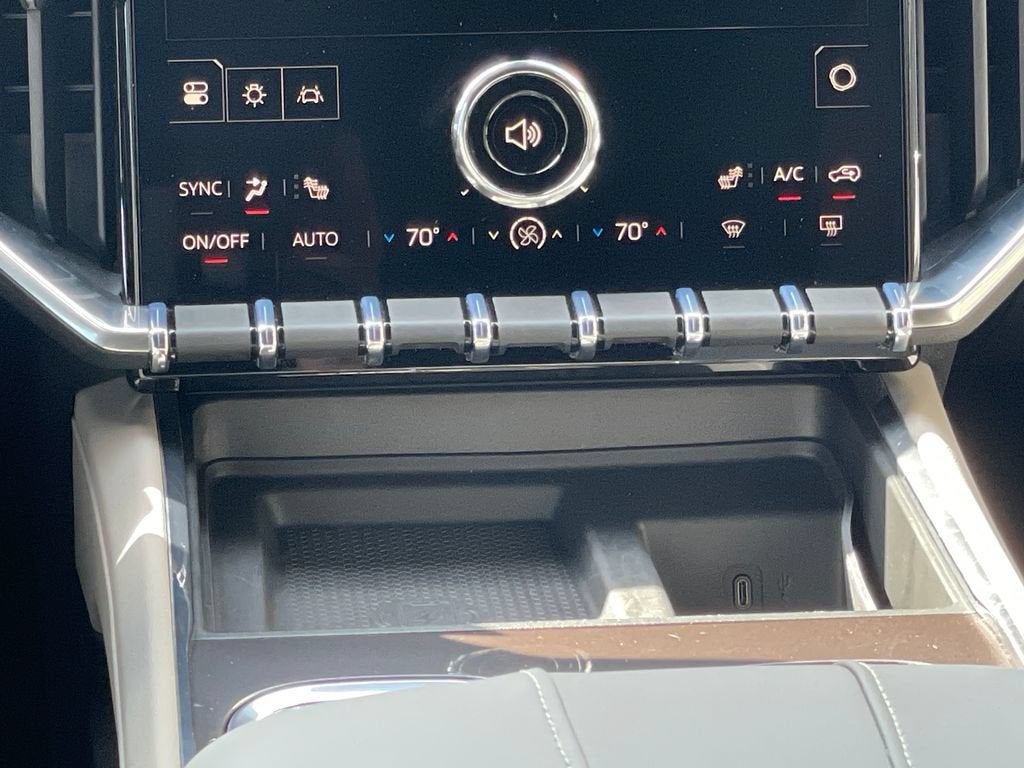 2026 GMC Acadia FWD Elevation