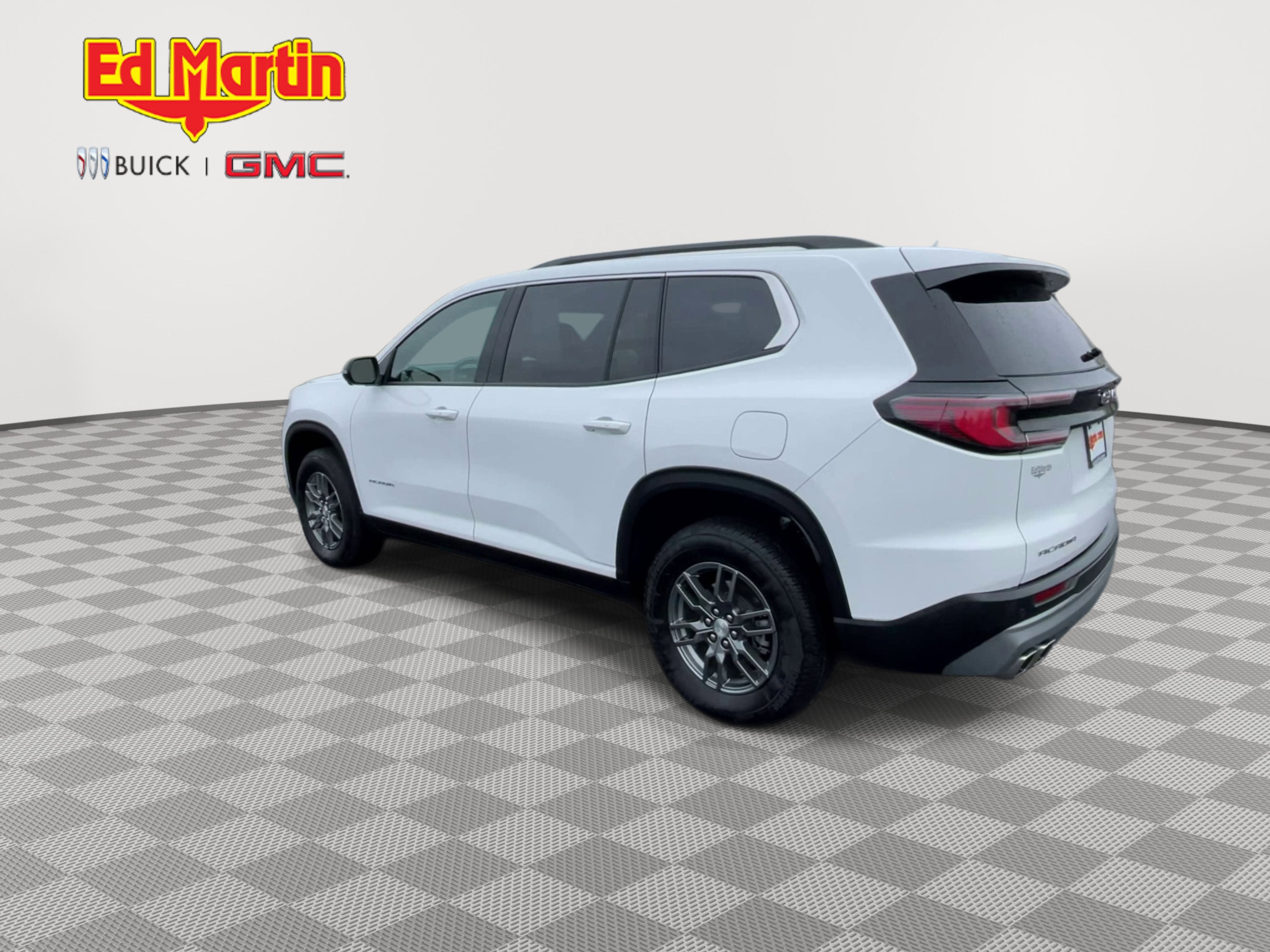 2025 GMC Acadia FWD Elevation