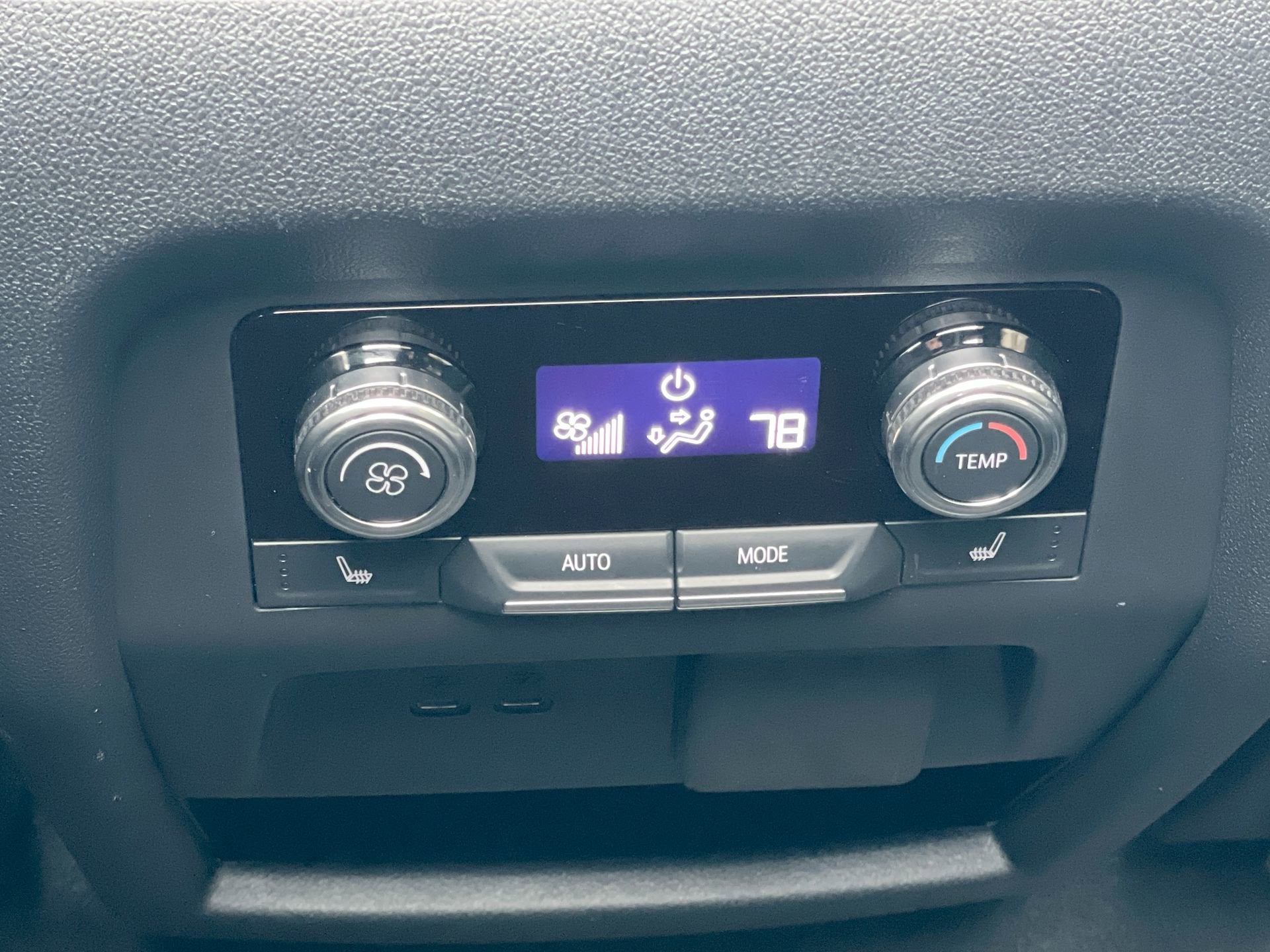 2024 GMC Acadia AWD AT4