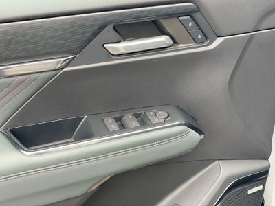 2024 GMC Acadia AWD AT4