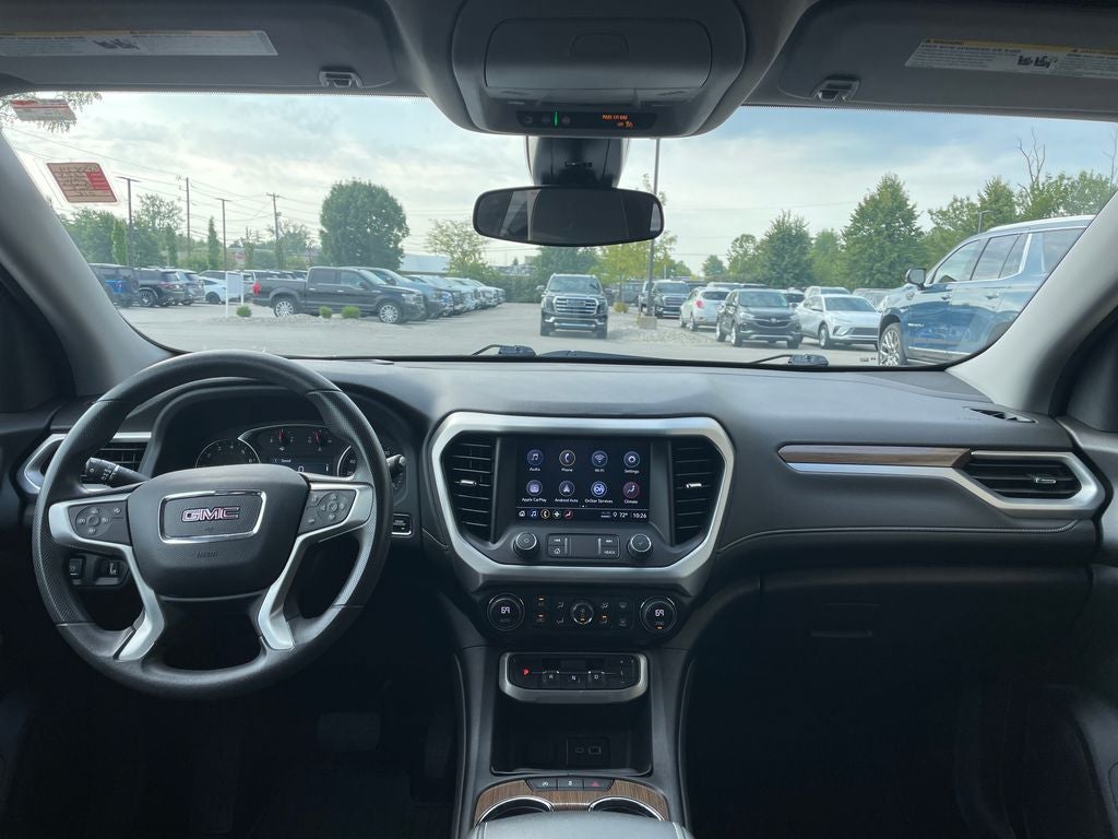 2023 GMC Acadia SLE