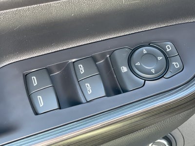 2022 GMC Acadia SLT