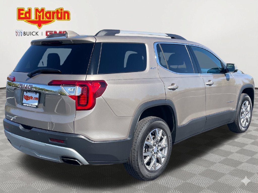 2022 GMC Acadia SLT