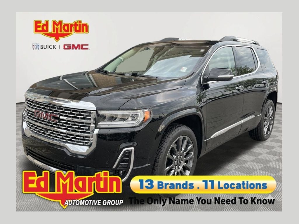 2023 GMC Acadia Denali