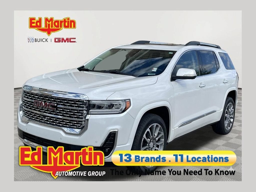 2023 GMC Acadia Denali