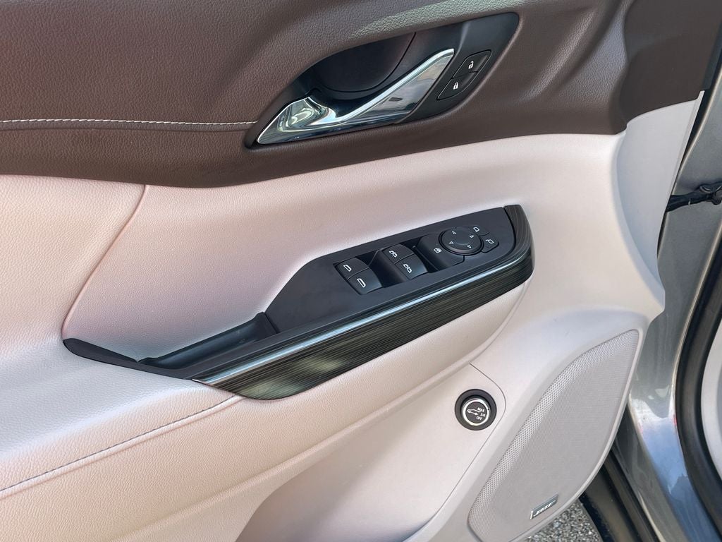 2020 GMC Acadia SLT
