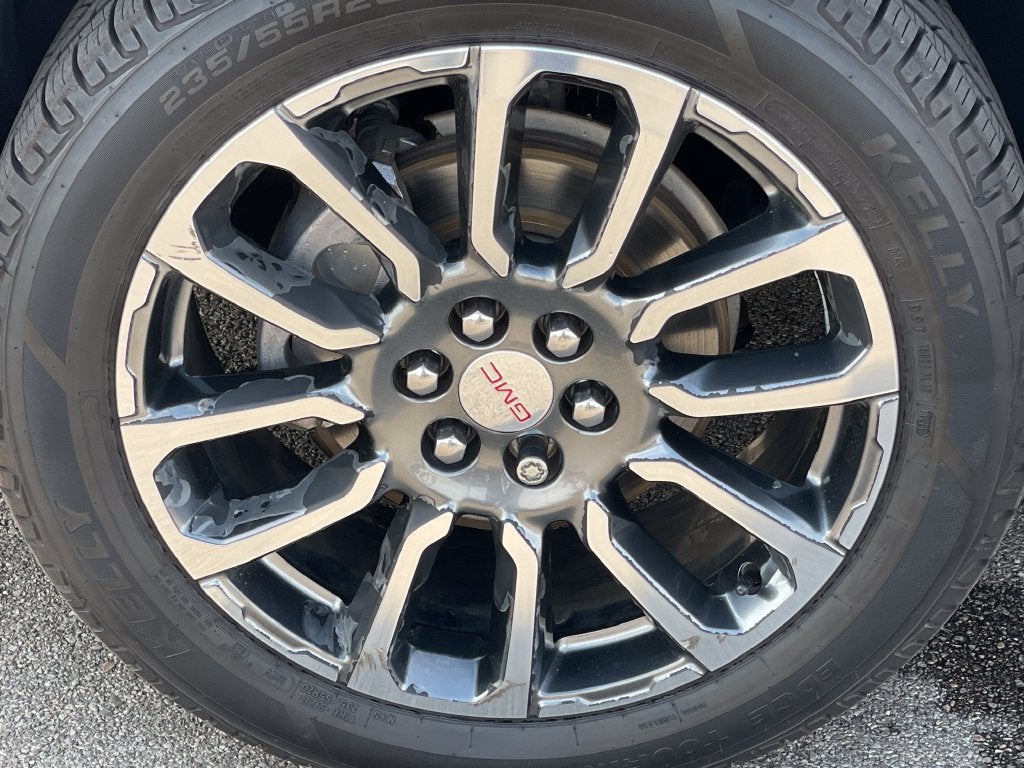 2020 GMC Acadia Denali