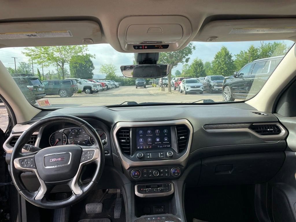 2020 GMC Acadia Denali