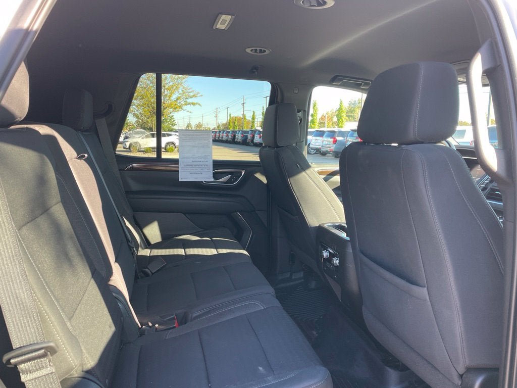 2022 GMC Yukon SLE