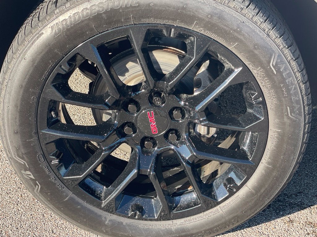 2022 GMC Yukon SLE
