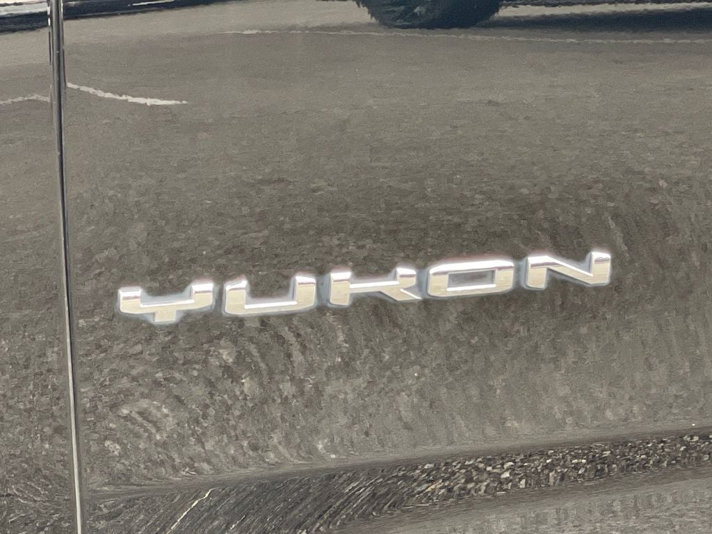 2022 GMC Yukon SLT