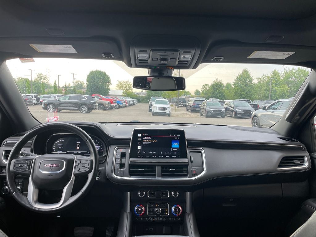 2022 GMC Yukon SLT