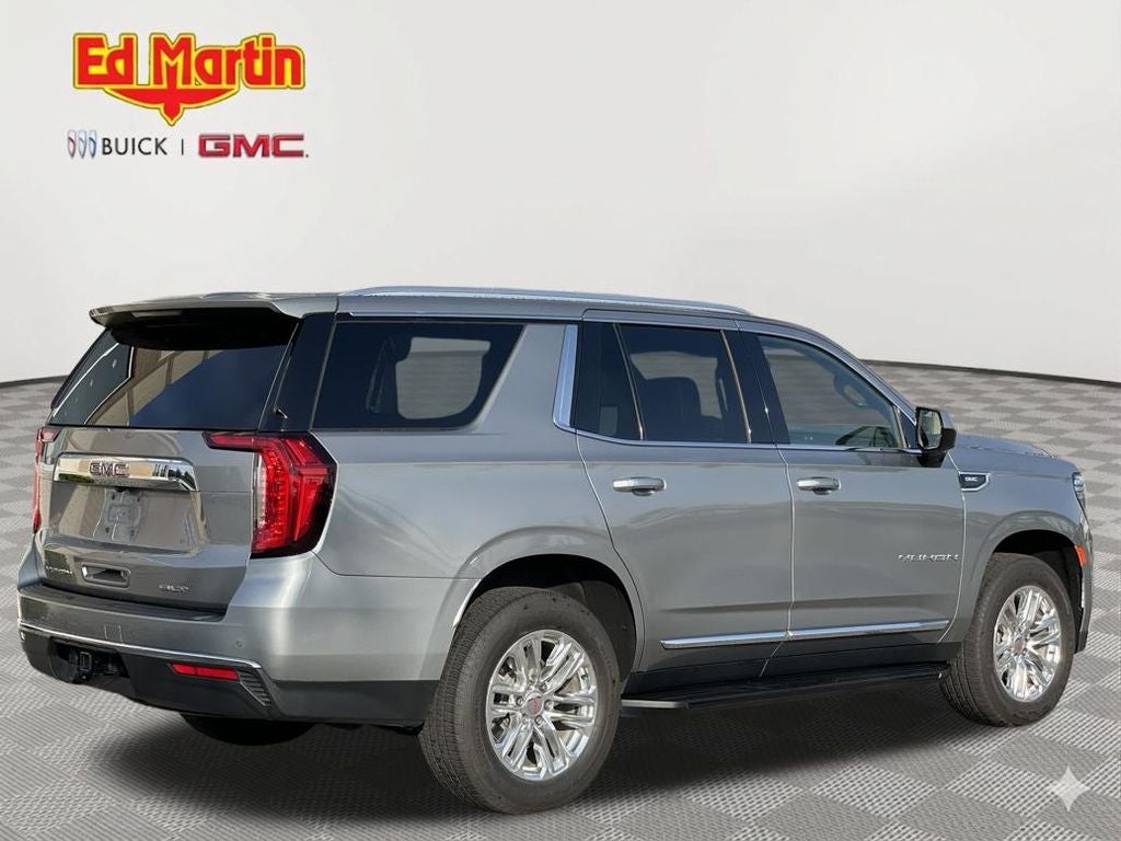 2023 GMC Yukon SLT