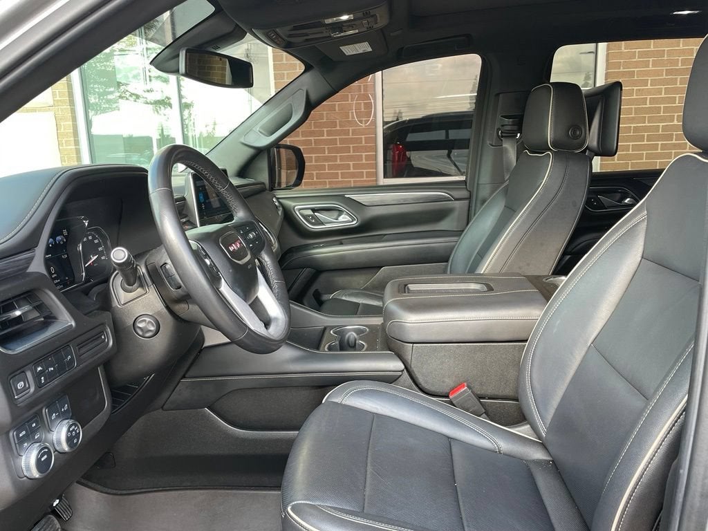 2021 GMC Yukon SLT