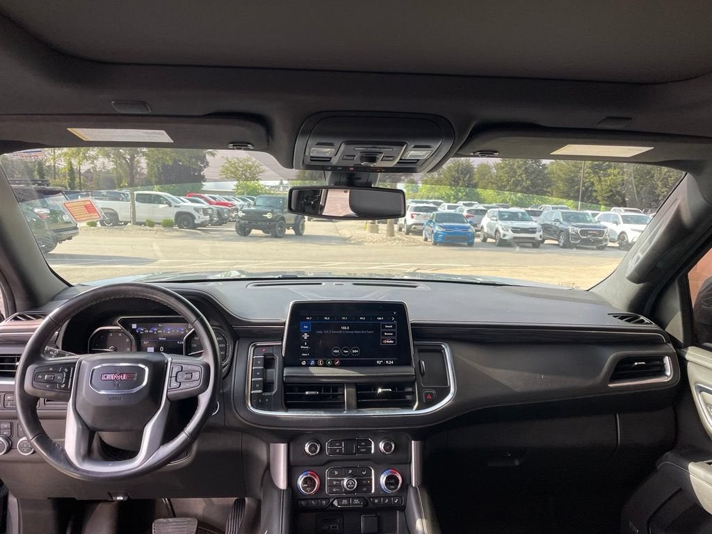 2021 GMC Yukon SLT