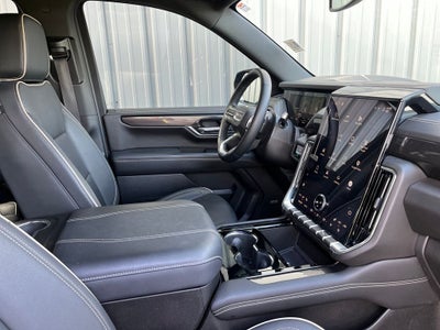 2025 GMC Yukon Elevation