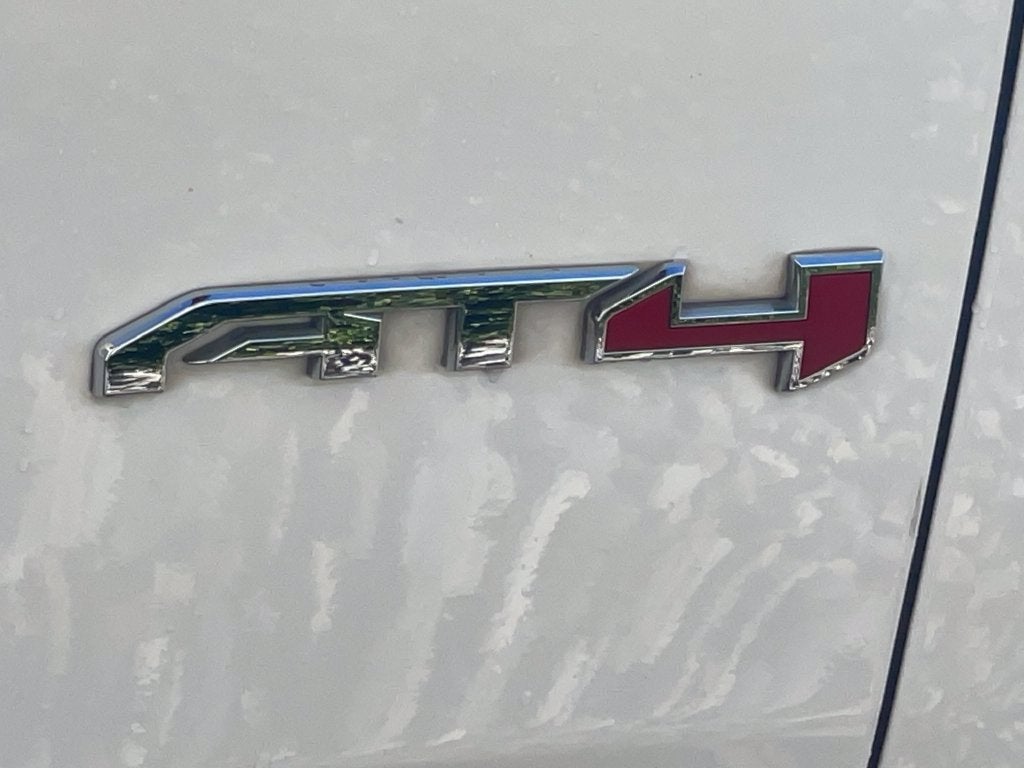 2021 GMC Yukon AT4