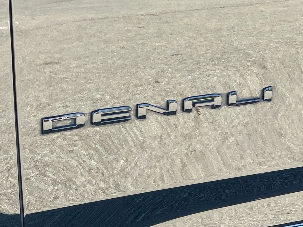 2024 GMC Yukon Denali