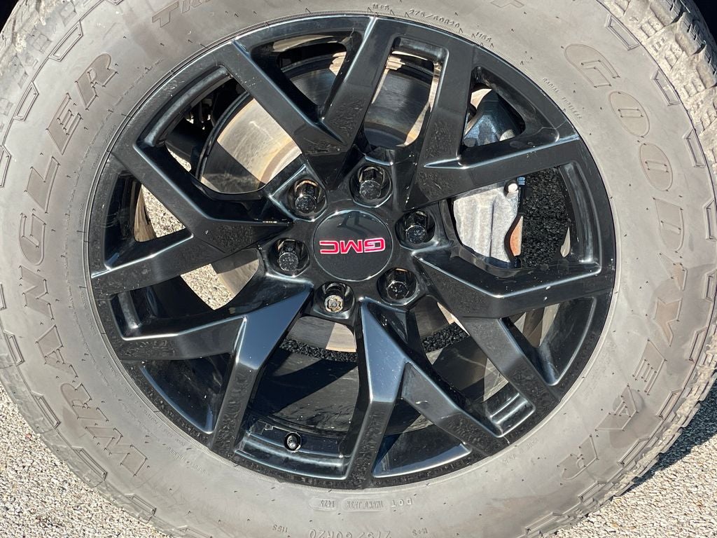 2022 GMC Yukon XL AT4