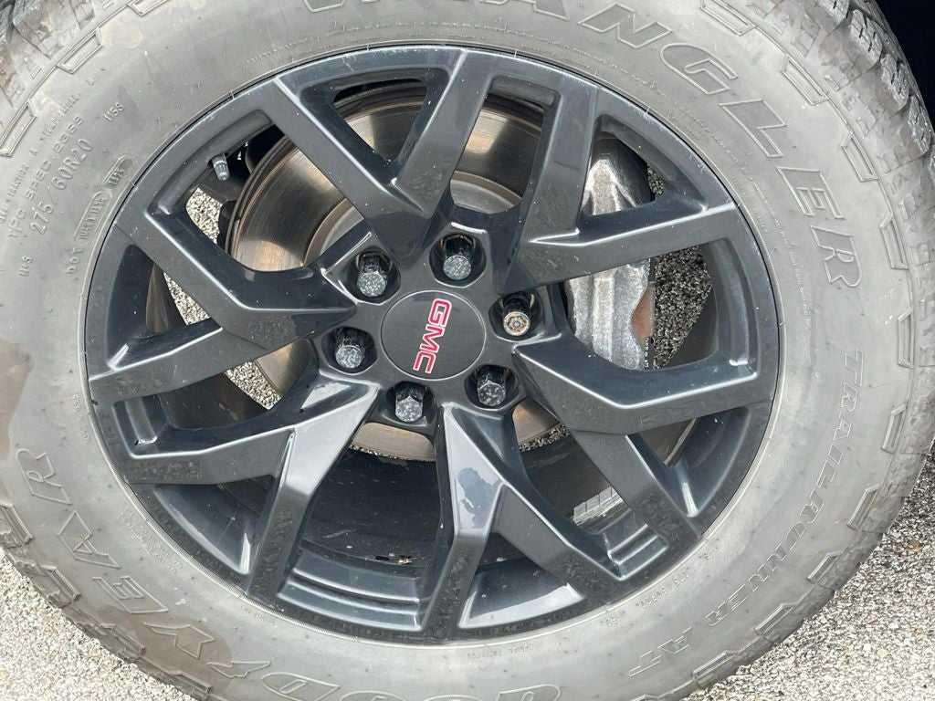 2022 GMC Yukon XL AT4