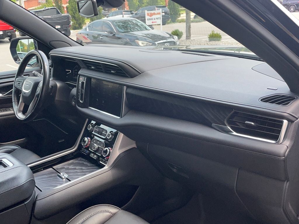 2022 GMC Yukon XL Denali