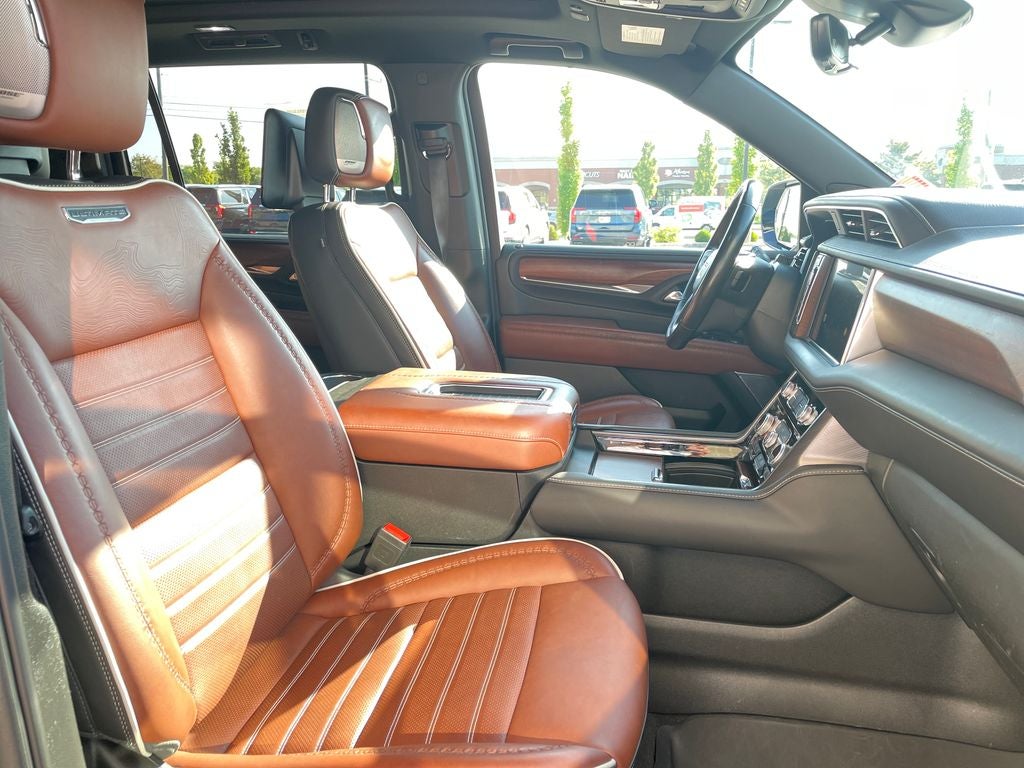 2023 GMC Yukon XL Denali Ultimate