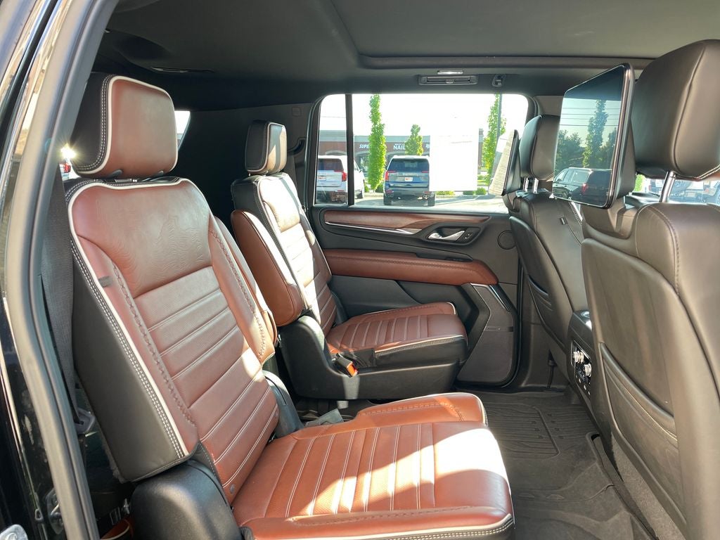 2023 GMC Yukon XL Denali Ultimate