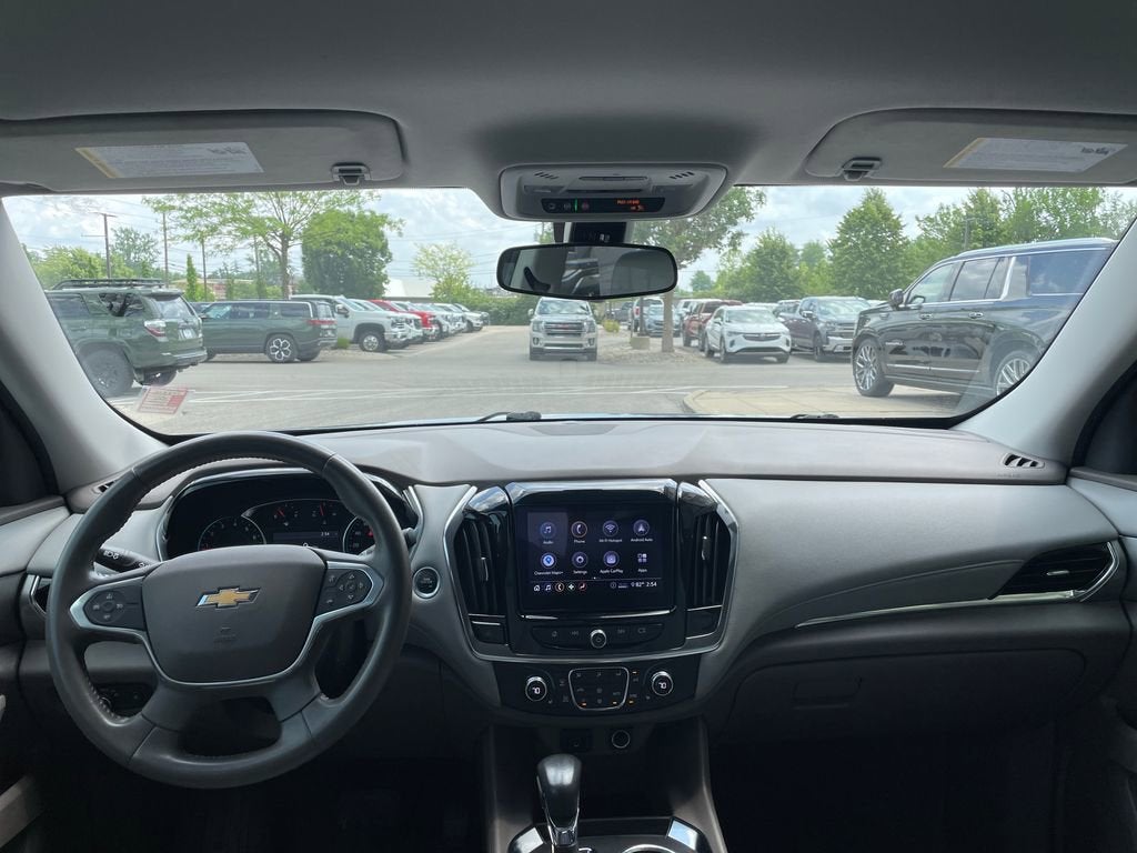 2021 Chevrolet Traverse LT Leather
