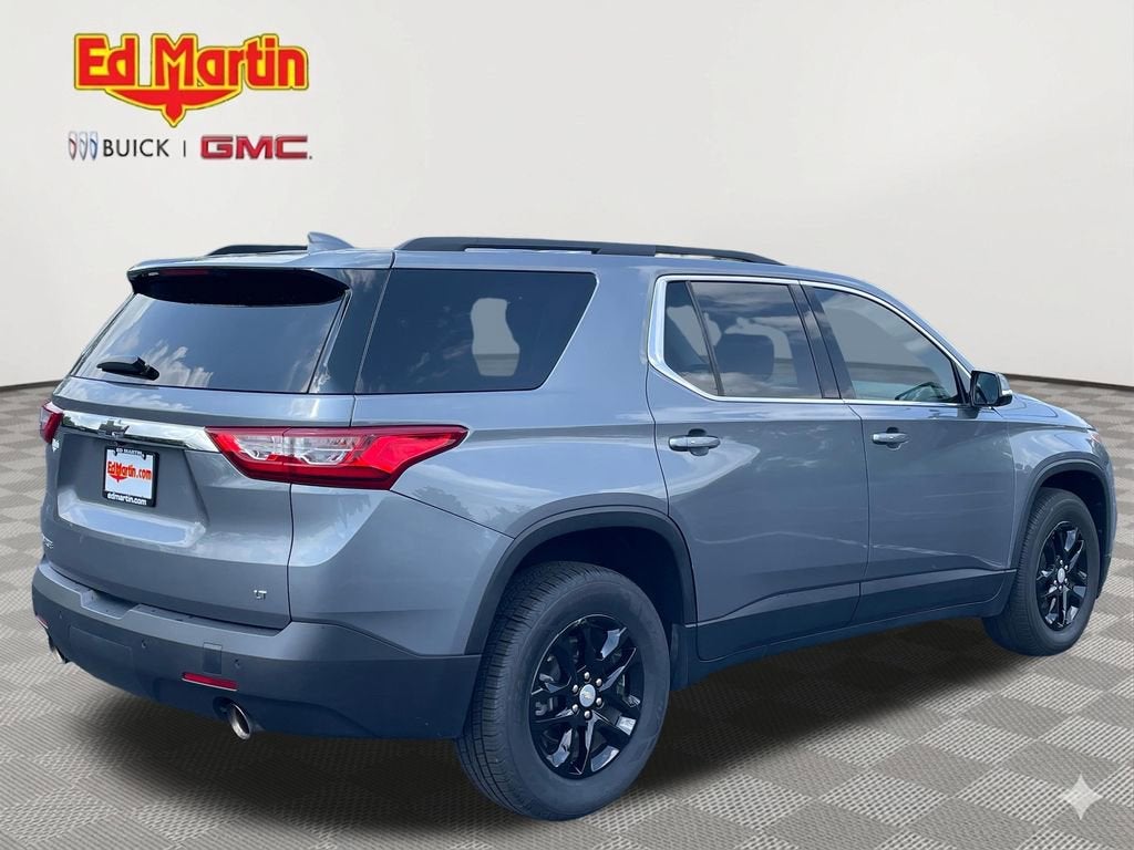 2021 Chevrolet Traverse LT Leather