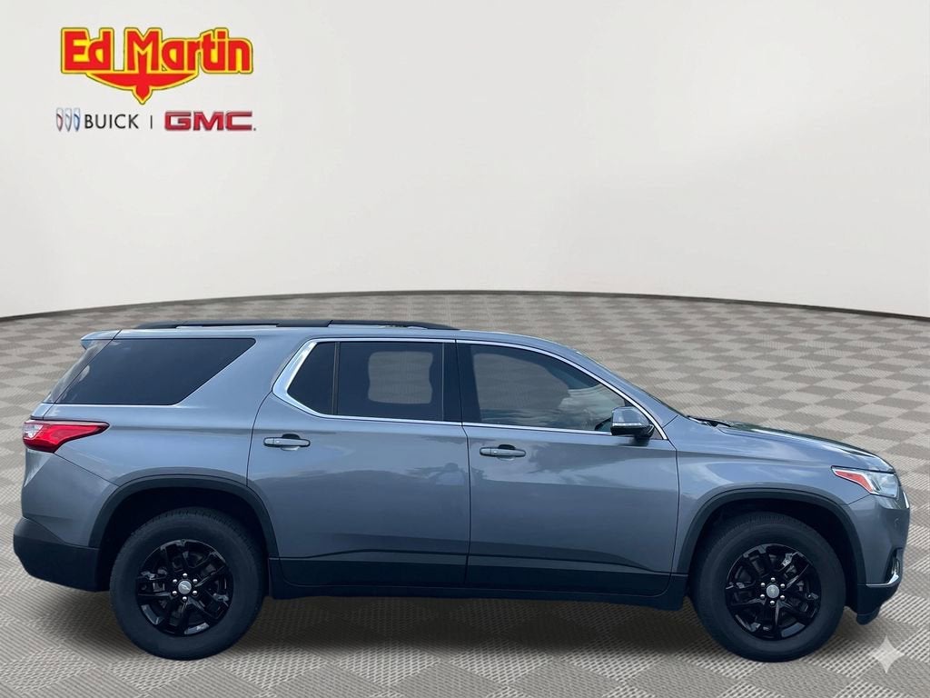 2021 Chevrolet Traverse LT Leather