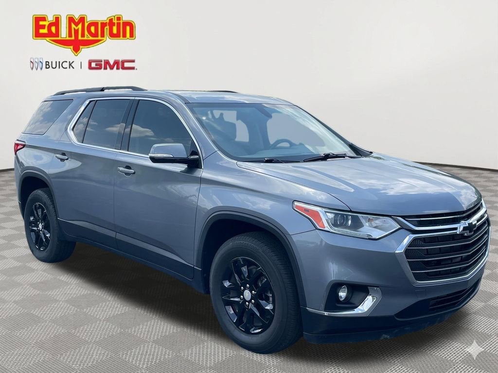 2021 Chevrolet Traverse LT Leather