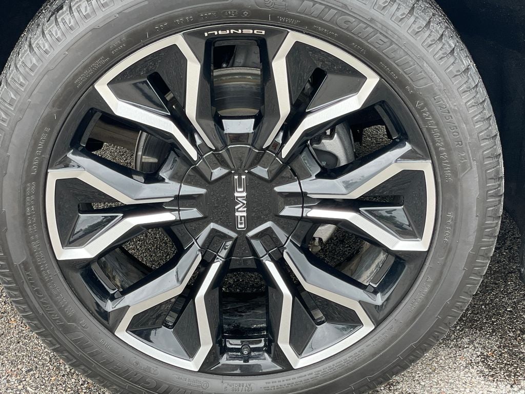 2025 GMC Sierra EV Denali