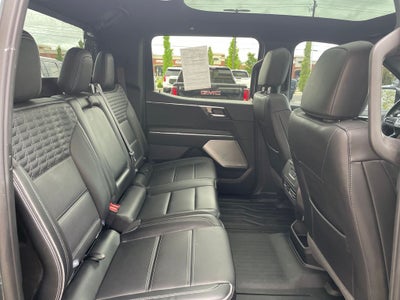 2025 GMC Sierra EV Denali