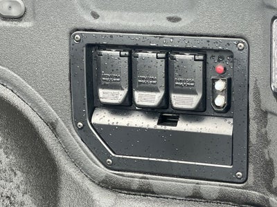 2025 GMC Sierra EV Denali