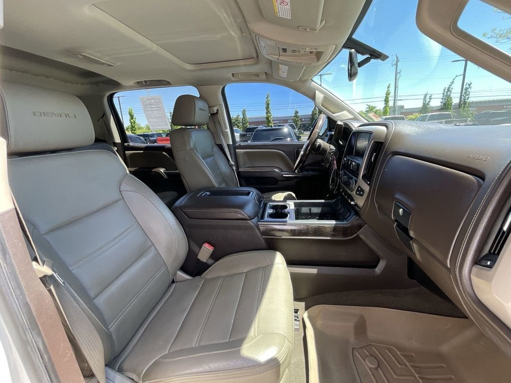 2015 GMC Sierra 2500HD available WiFi Denali