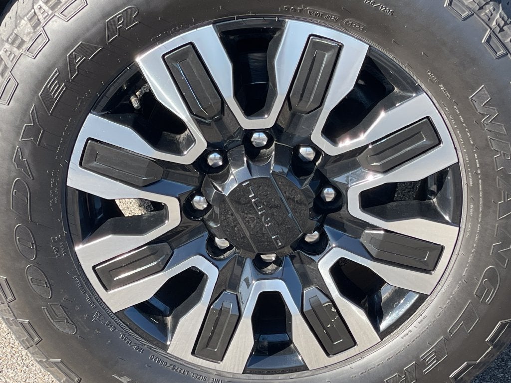 2024 GMC Sierra 2500HD Denali