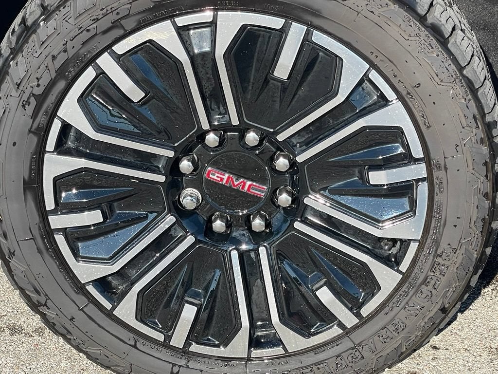 2026 GMC Sierra EV Standard Range Denali