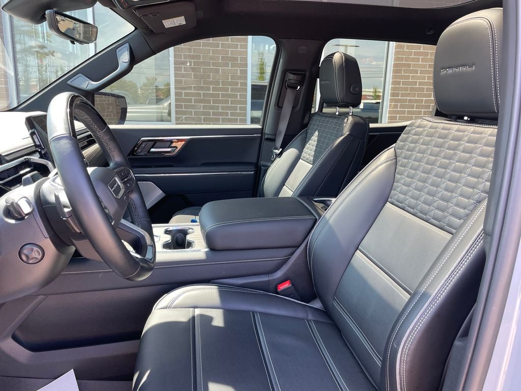 2024 GMC Sierra EV Denali Edition 1