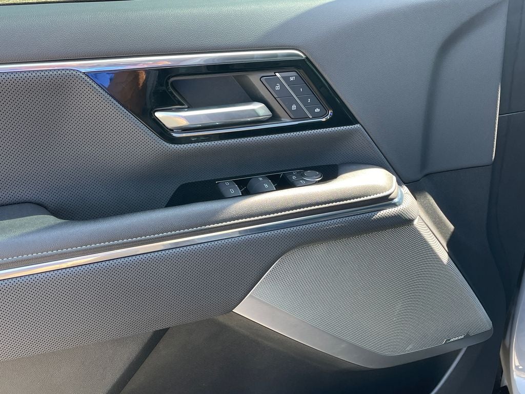 2024 GMC Sierra EV Denali Edition 1